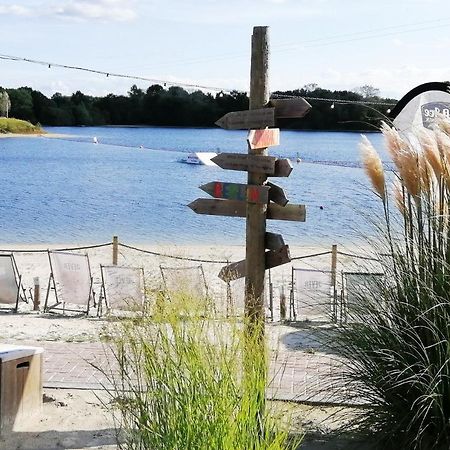 Ferienhaus Maja Am See Ауріх Екстер'єр фото